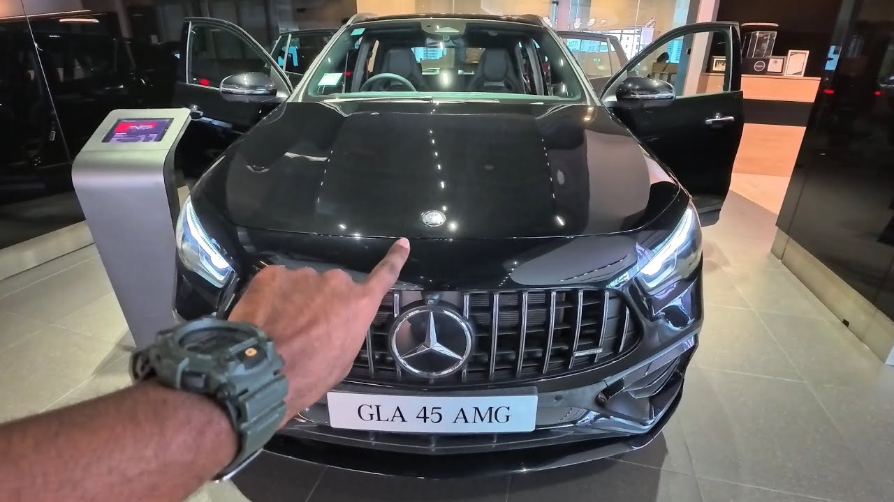 POV! MERCEDES AMG GLA45s in Cosmos Black & AMG Performance Seats Black/Red