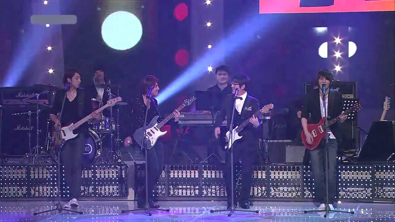 CNBLUE and Shin Seung Hoon - Romeo & Juliet @KBS music festival 20101230.mp4
