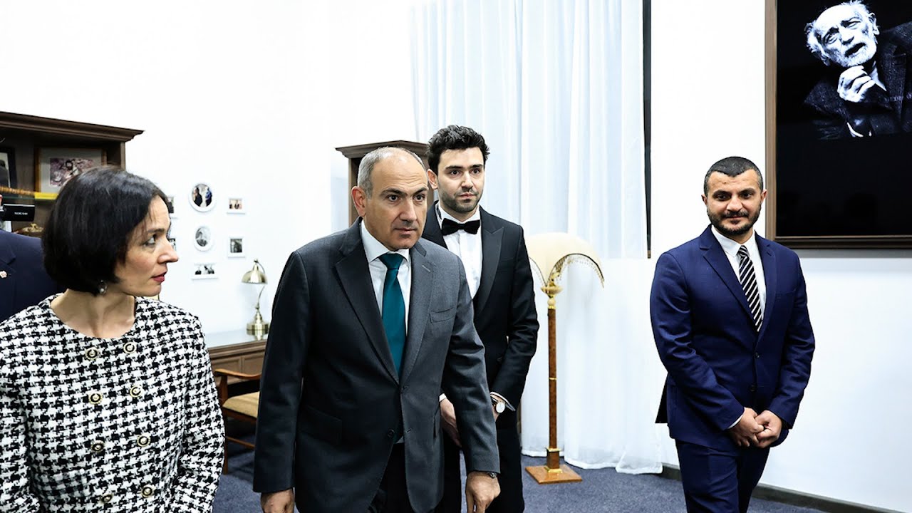 Սոս Սարգսյանի անվան համազգային թատրոնի նորաբաց շենքում բեմադրվել է առաջին ներկայացումը 1080p 25fps H