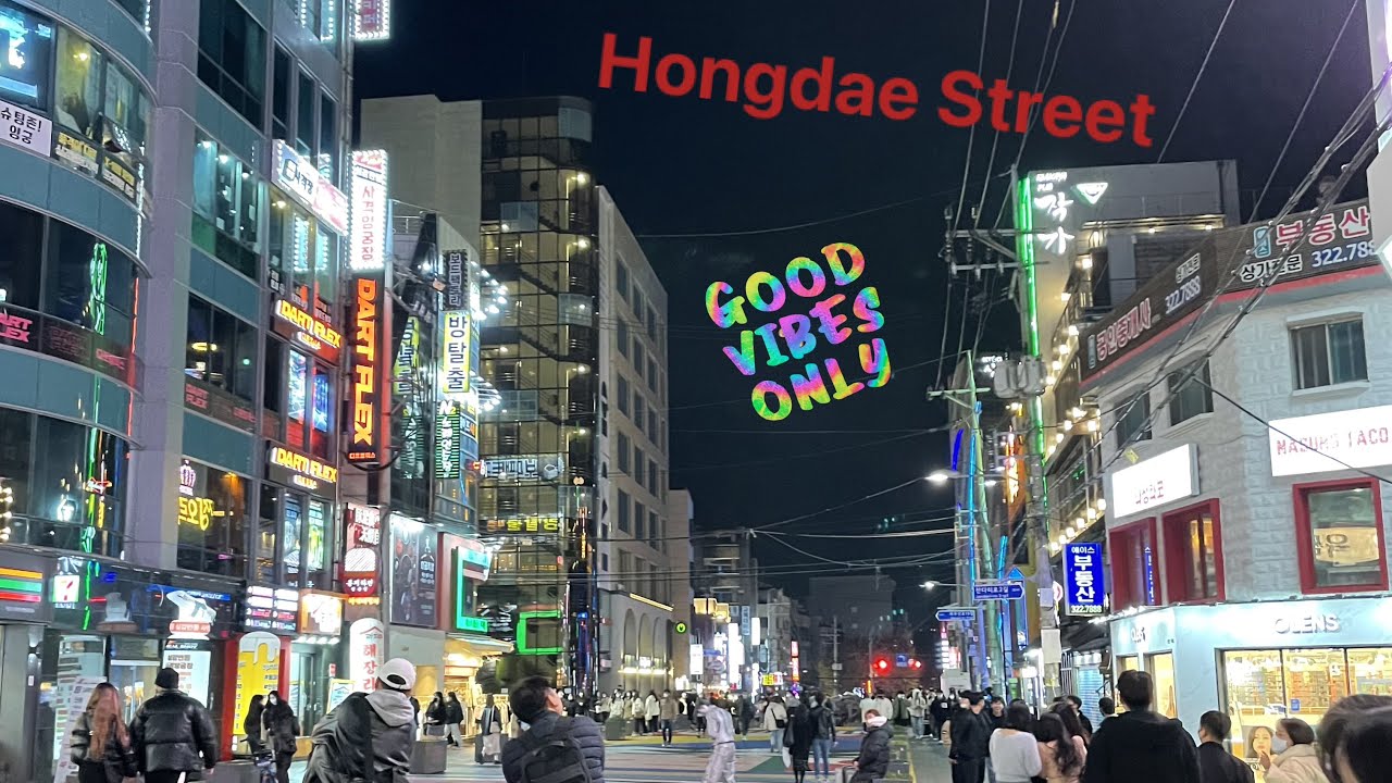 Vlog: Hongdae Street / Seoul 🥰