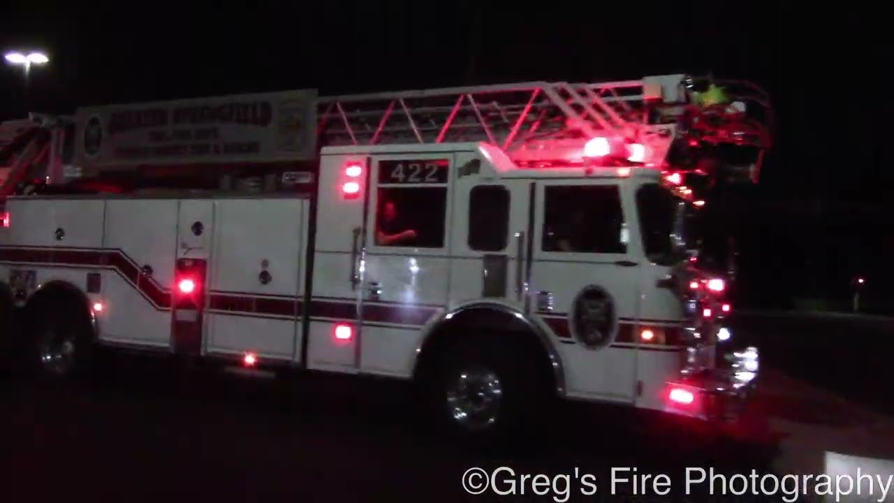 Fairfax County Engine 422, Truck 422, Medic 422 & Medic 422 Bravo Responding