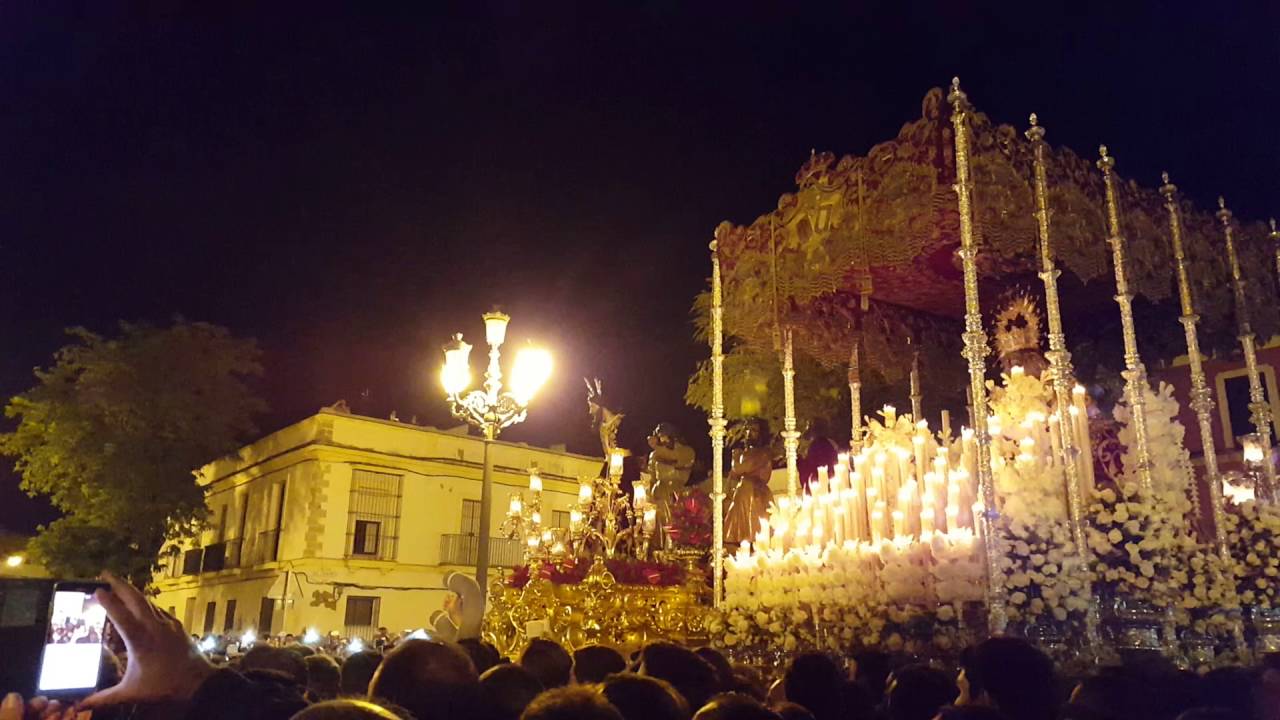 Macanita de Jerez le canta a Jesús del Prendimiento y María Santísima del Desamparo - Jerez 2016