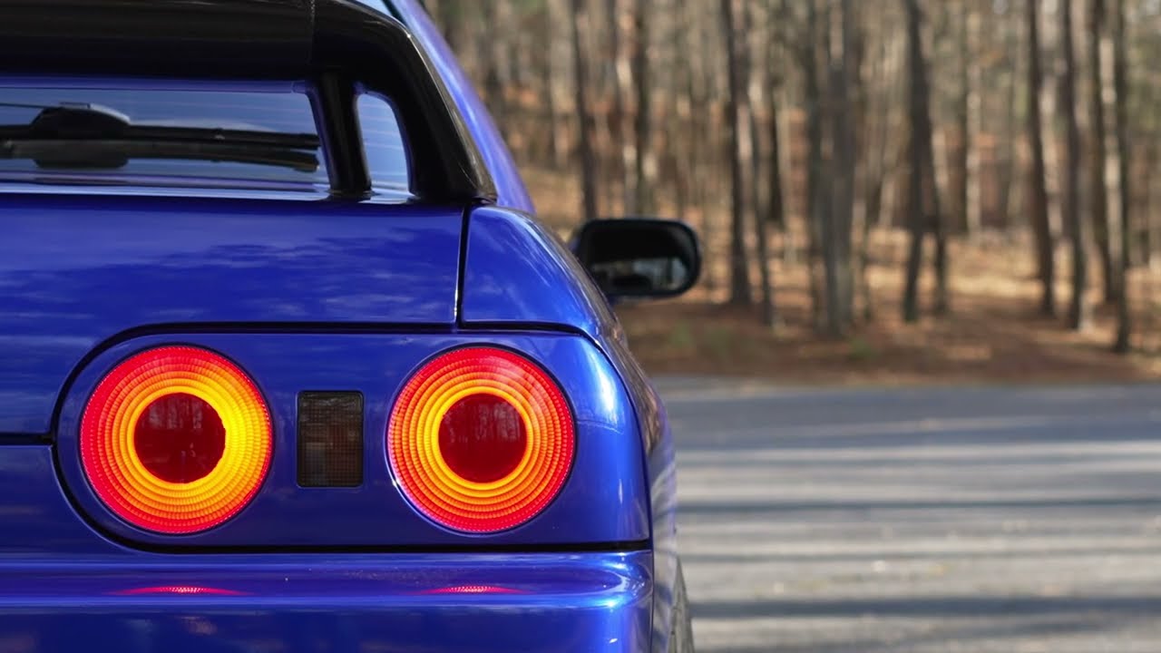R-32 Skyline Autumn Mountain Drive - 4K