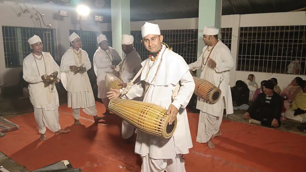 যোৰহাট ঃ জখলাপাৰা গায়ন-বায়ন (মৃগাংক বৰা)