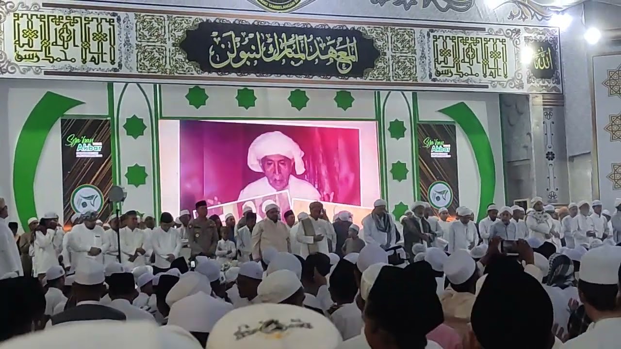 Mahallul Qiyam Pondok Pesantren Al Mubarok Lanbulan