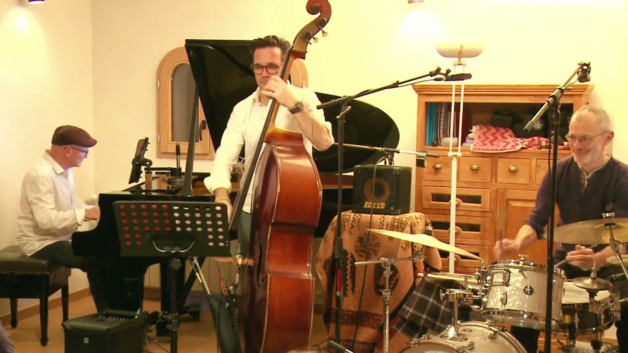 Samba de uma nota só (One note samba) - JINJA Quartet