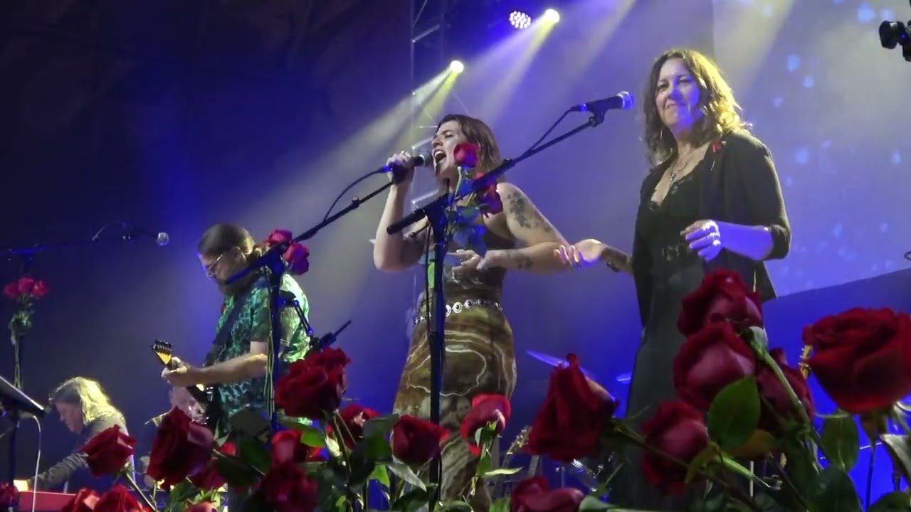 THE MUSIC NEVER STOPPED/A CELEBRATION OF LIFE AND THE MUSIC OF BOB WEIR/VENTURA MUSIC HALL