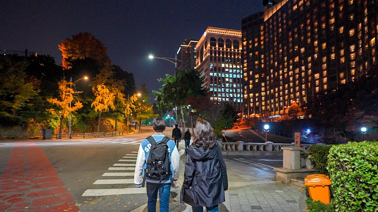 Seoul Night Walk From Namsan Park to Seoul Station | City Ambience Korea 4K HDR