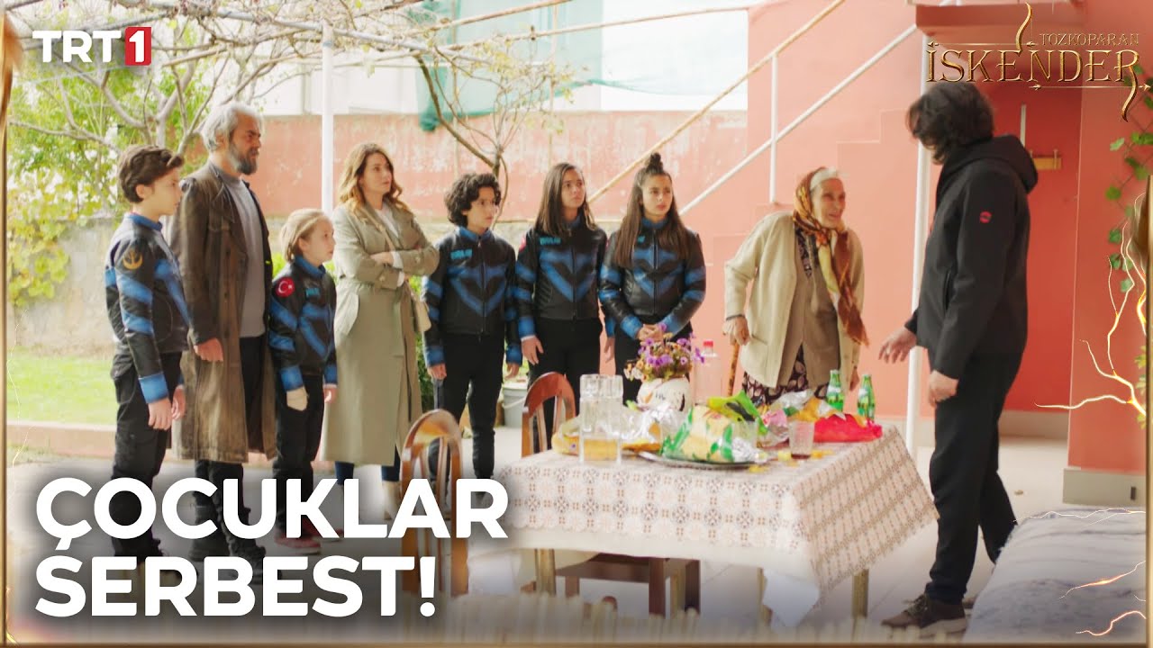 Rüya, Mavi Ay’a yardıma geldi! - Tozkoparan İskender Özel Sahneler