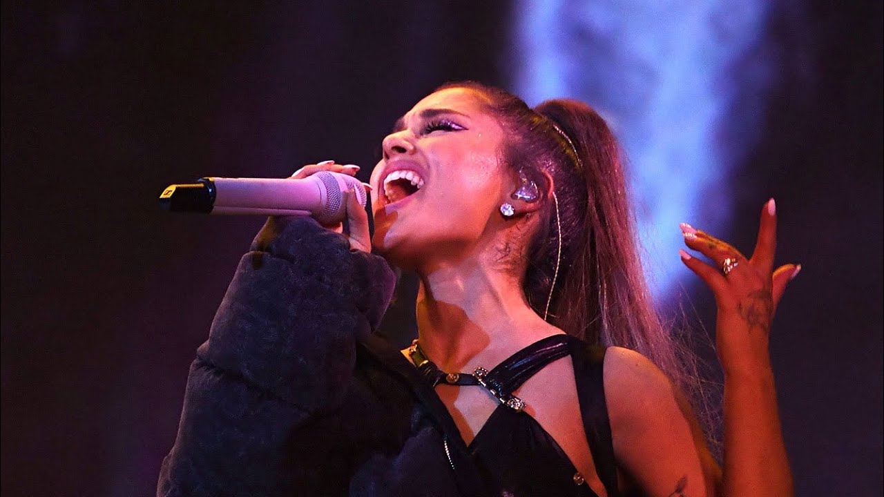 (1st Leg) ‘Dangerous Woman’ Climaxes From The 2019 Sweetener Tour