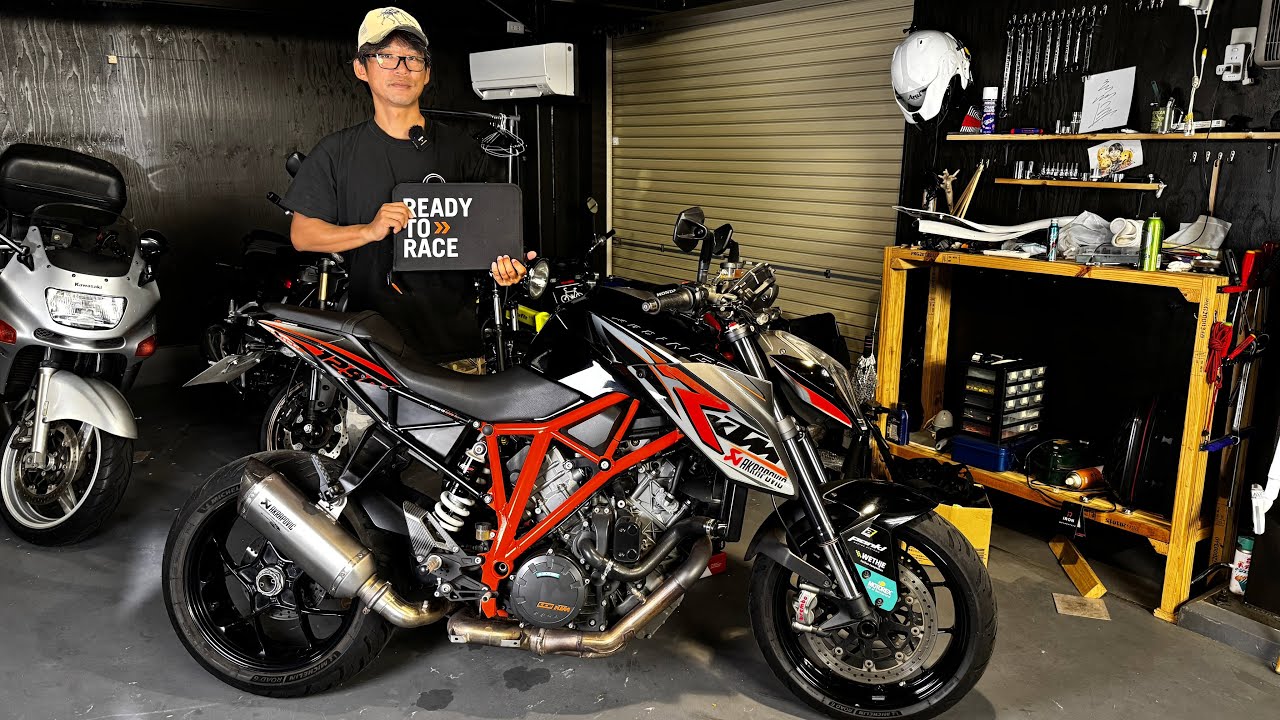 KTM 1290 SUPER DUKE R 参考動画　KTMのネイキッドスポーツモデルのフラッグシップモデル