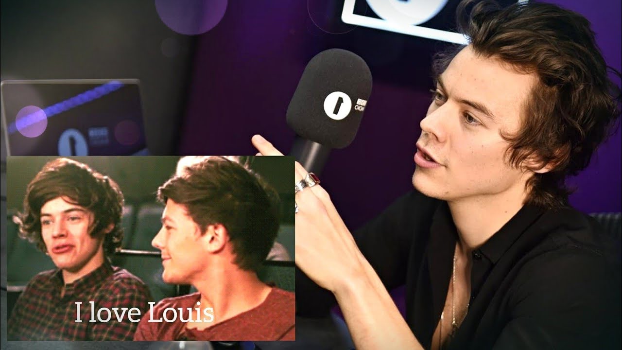 HARRY STYLES Reacting On 