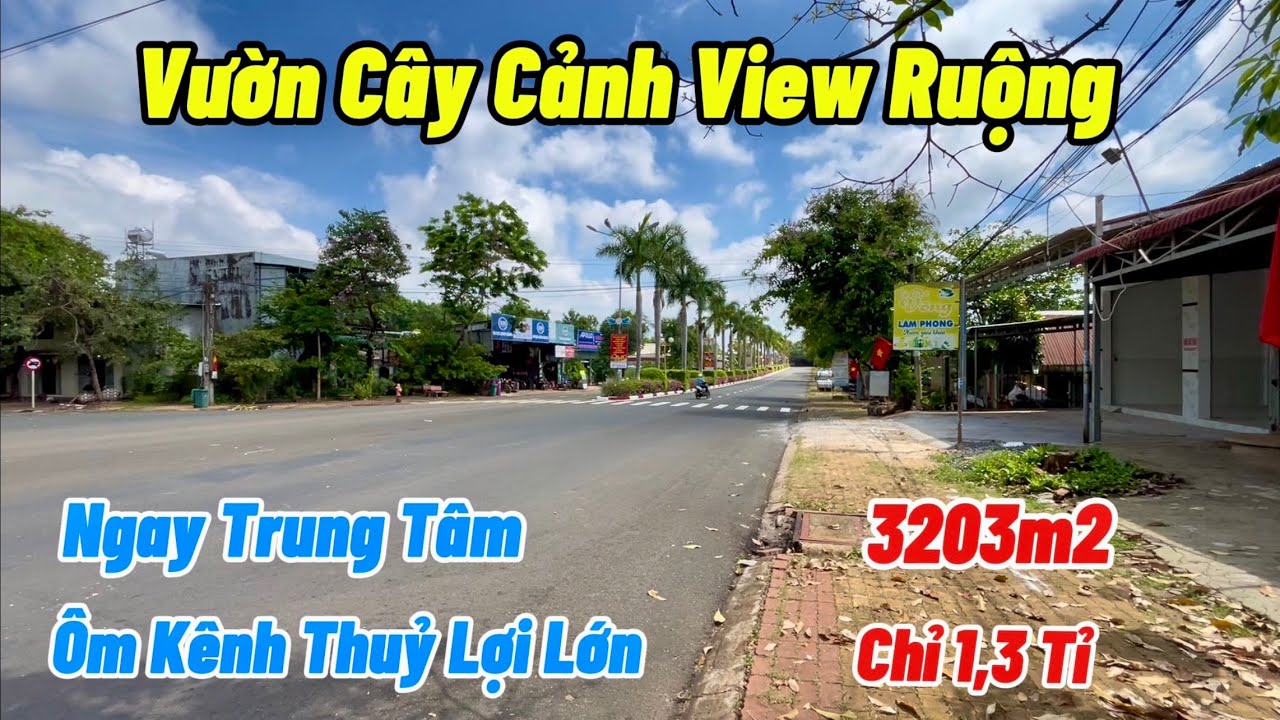 Địa thế quá chill để mở nhà hàng ăn uống, nghỉ dưỡng. View ruộng và kênh thuỷ lợi ngay lòng TT.
