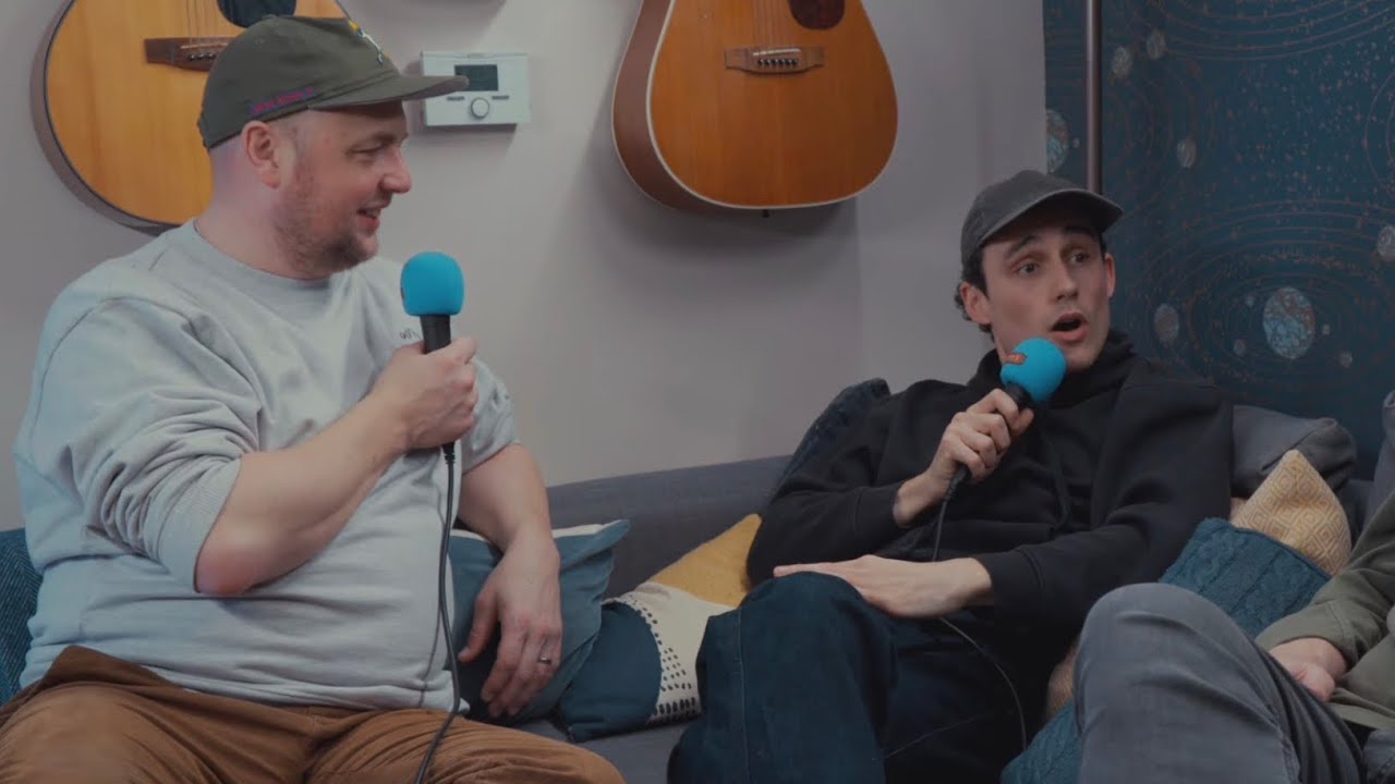 Pappy's Flatshare ep 1603: Ed Jones “the maestro of pretending to be asleep”