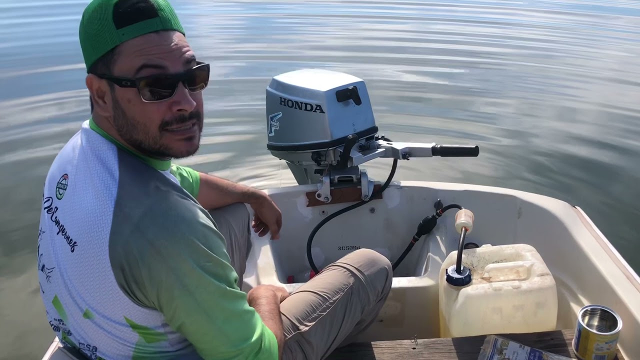Boston Whaler 13 ft + honda 9.9 hp top speed