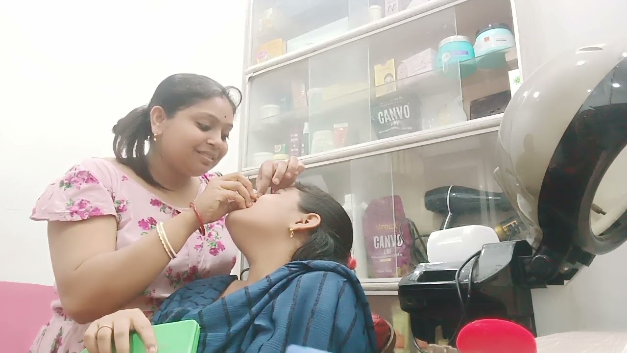এক দিনে নাক ফুটিয়ে নাকের পড়লো তোমরা দেখো