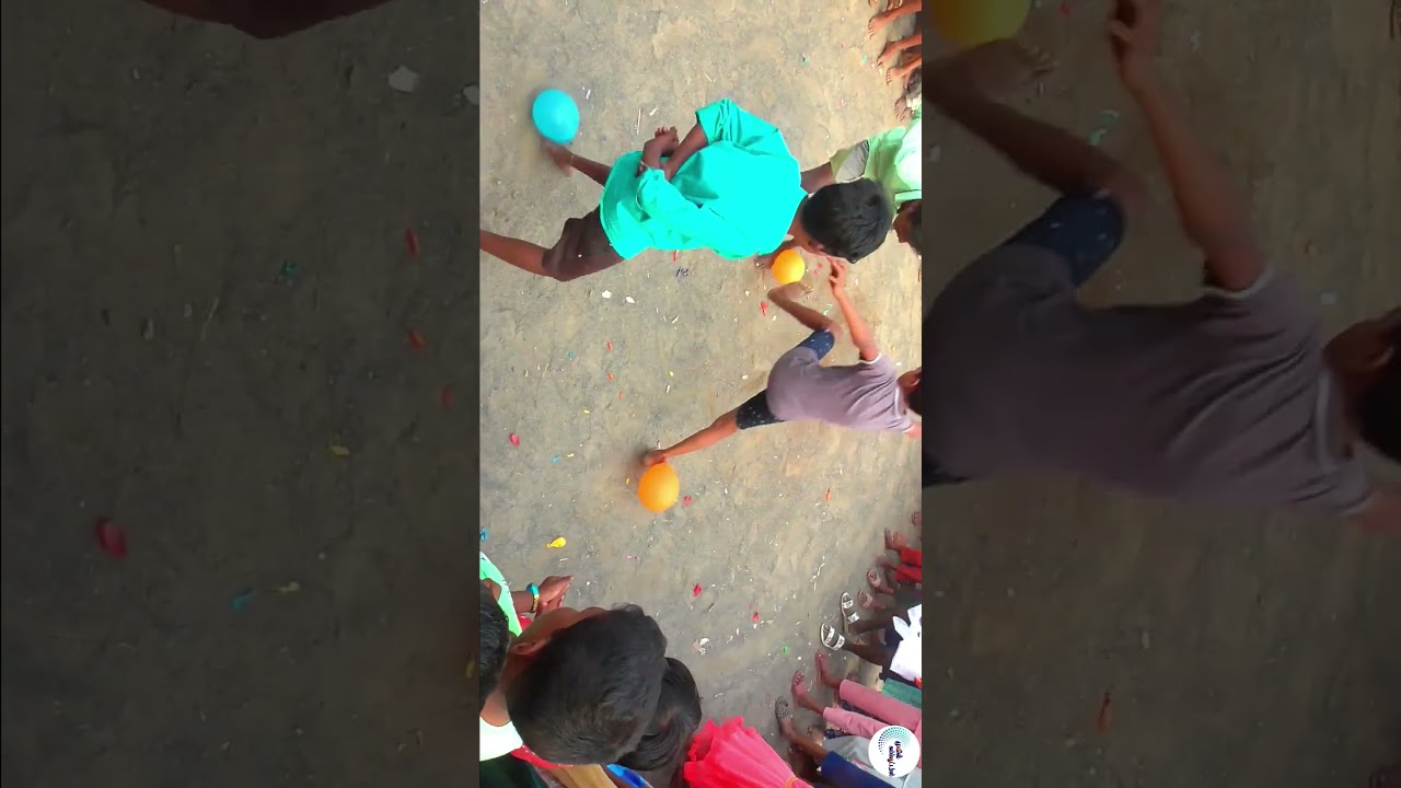 காலில் பலூன் உடைத்தல் விளையாட்டு போட்டி