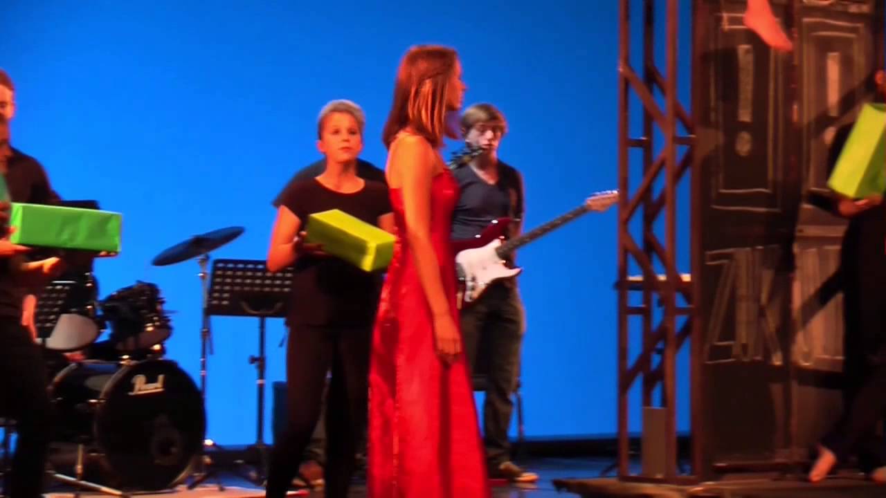 Kreativwettbewerb 2015 - Alfred-Wegener-Schule Kirchhain: „ABI 20:15: Freiheit nach der Primetime?“