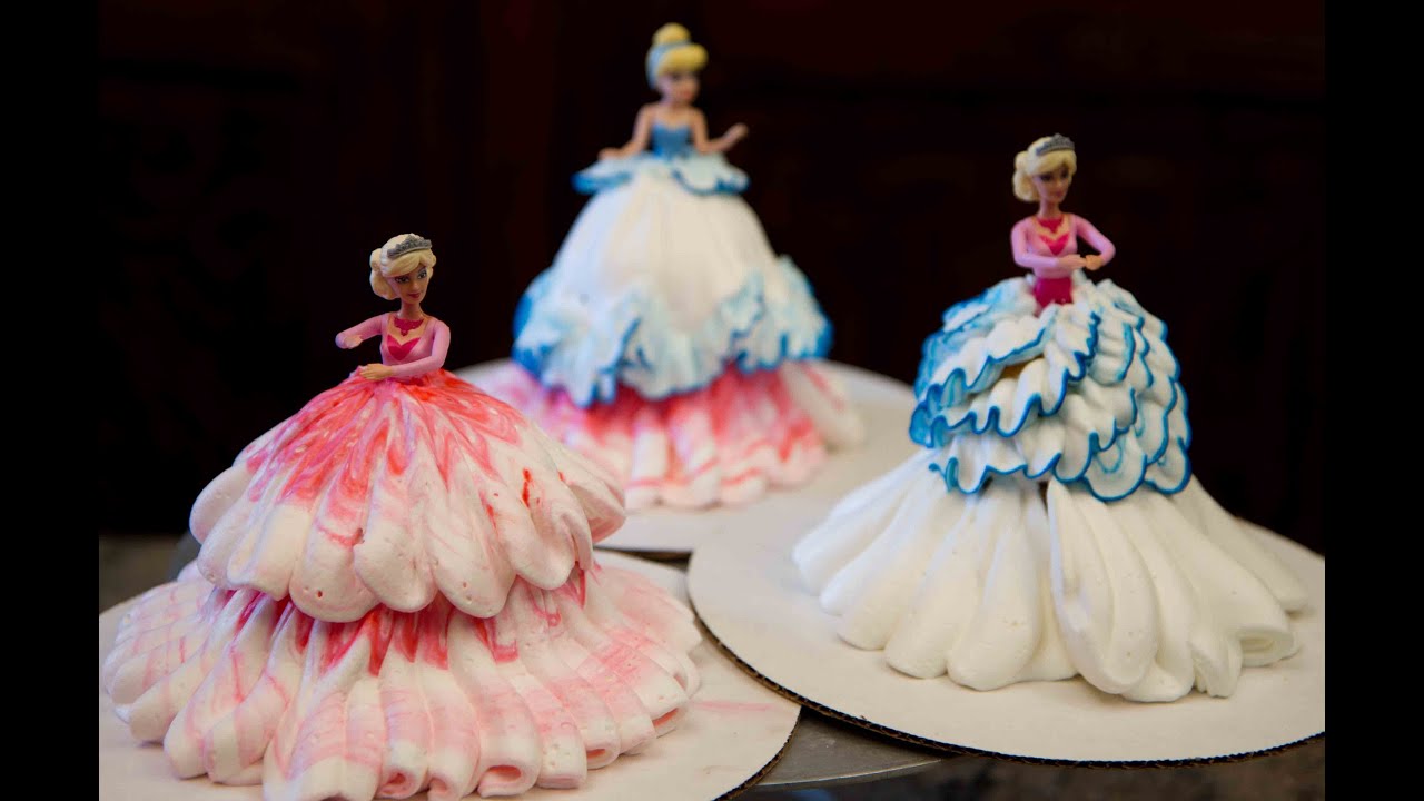 (How To Make) Barbie Cupcakes / Cake Decorating