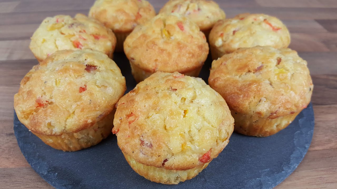 PIZZA MUFFINS ( ils sont fondants et moelleux )