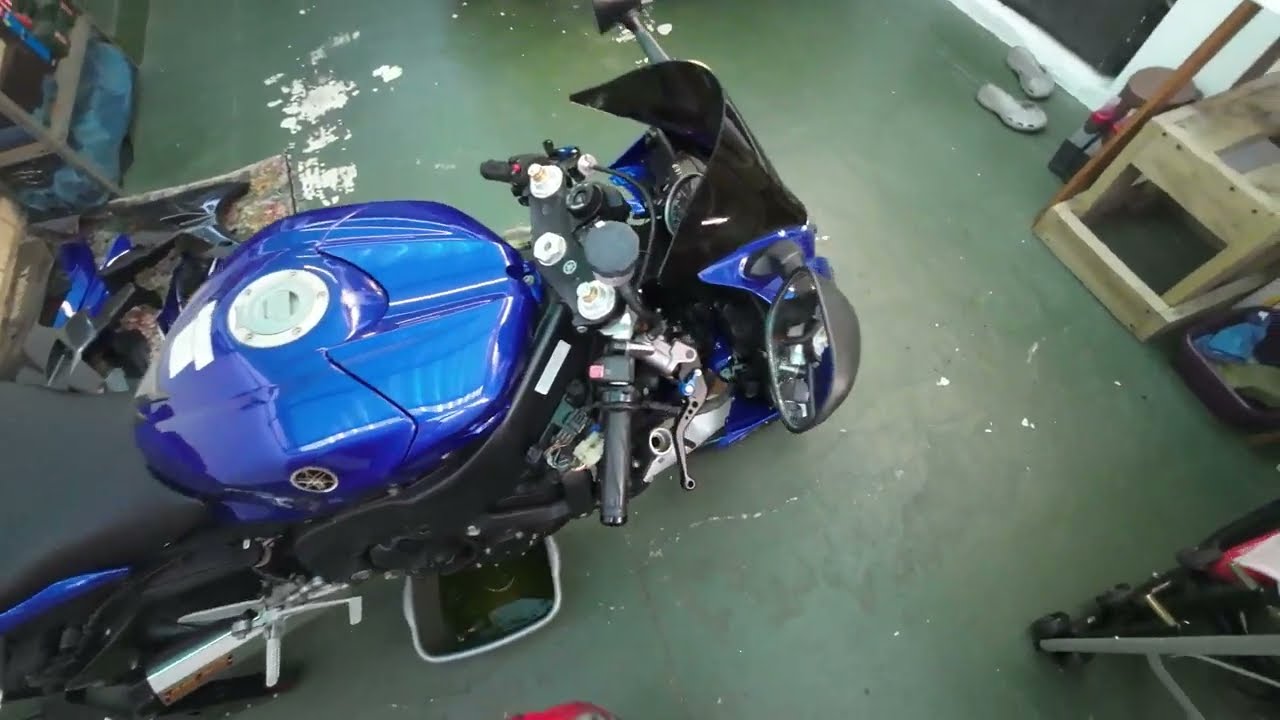 2007 Yamaha R6 Service (Yamaha Blue)