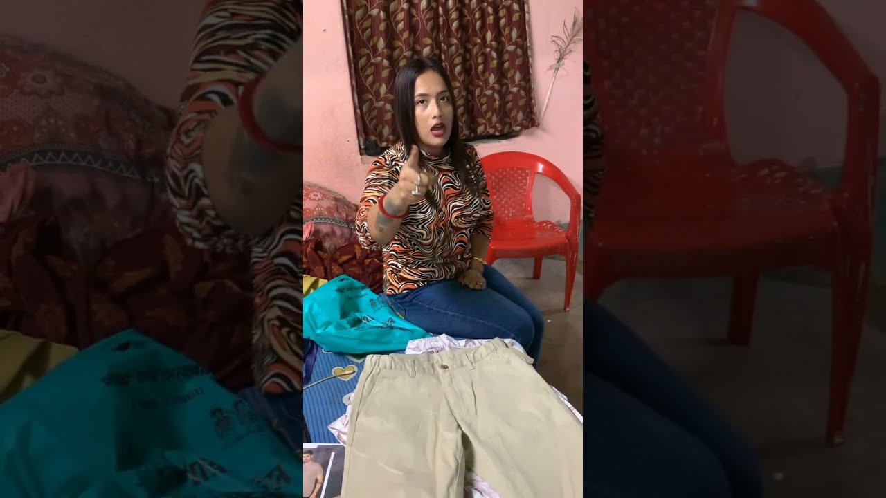 আচ্ছা এরকম বউ কার কার আছে বলতো? এত জ্বালা সহ্য হয় না নিজের হয়েছে এবার আমার জন্য কিনতে হবে😡