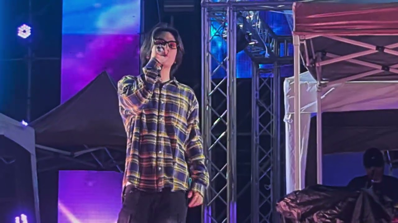 เพียงเธอ - มิว ชิษณุชา ตันติเมธ@MEYOU (LIVE CONCERT@WATER WORLD FESTIVAL 2025) [FANCAM] | 17042025