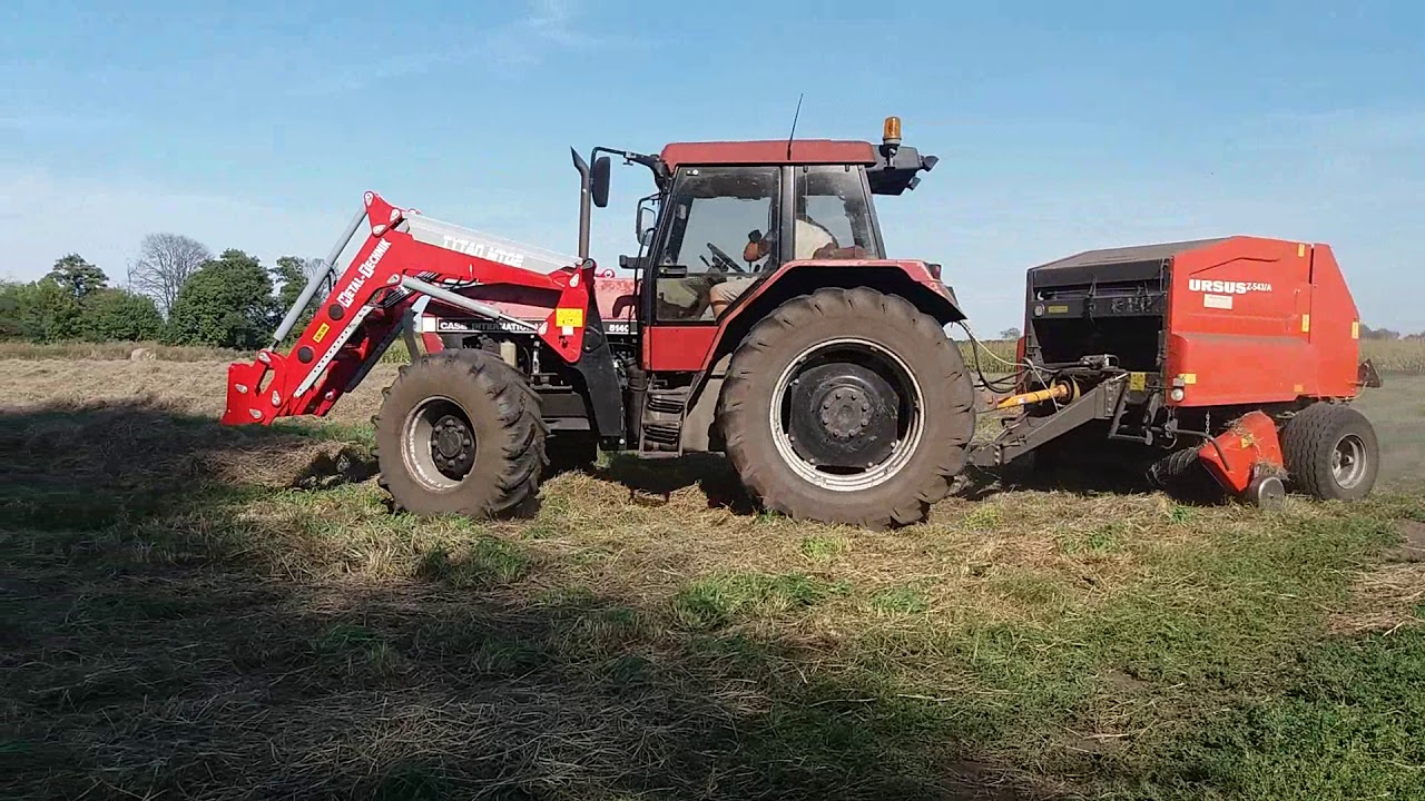 Prasowanie siana 2018 - Case 5140 i prasa Ursus Z543/A