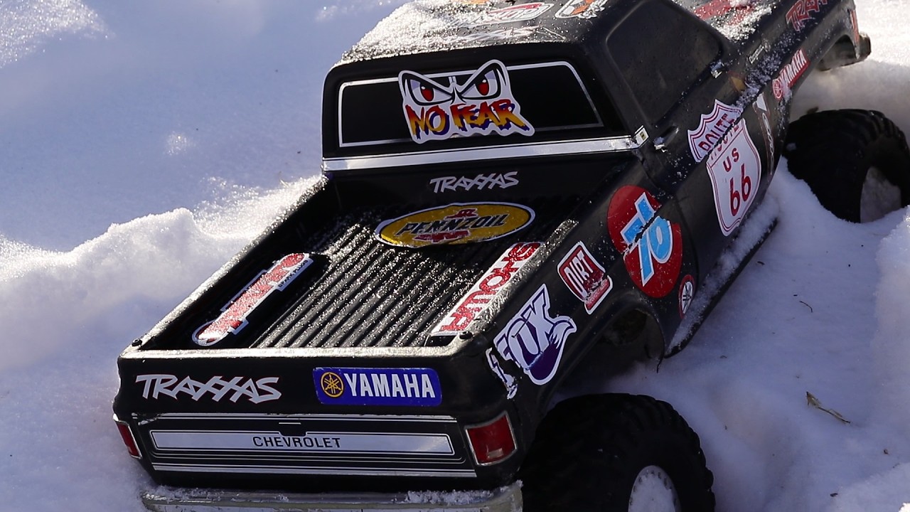 TRAXXAS HIGH TRAIL SNOW CRAWL . .  POWDER?