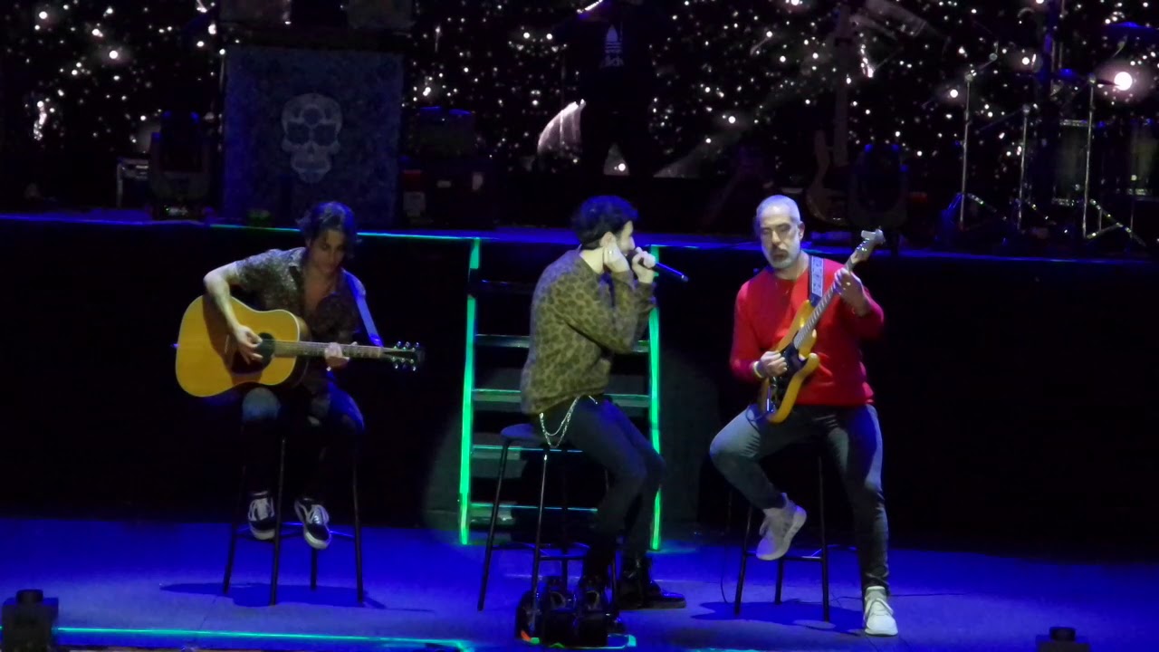 Sebastian Yatra - Un Año más 😙😏( 05 / 03 / 19 Concierto La Paz-Bolivia )