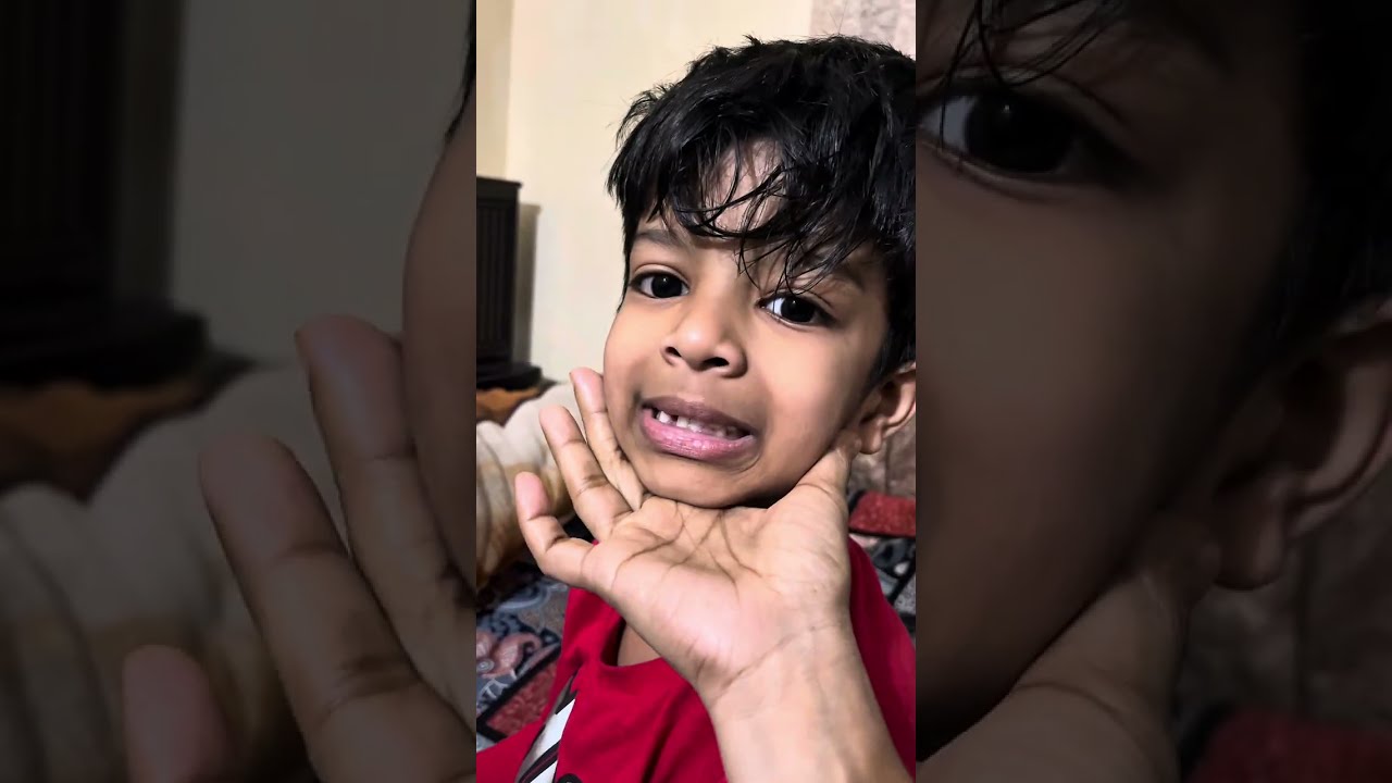 আমার জীবনে অনাকাঙ্ক্ষিত কিছু মানুষ আসে যারা এসে আমার খুব আপন হয়ে যায় ❤️
