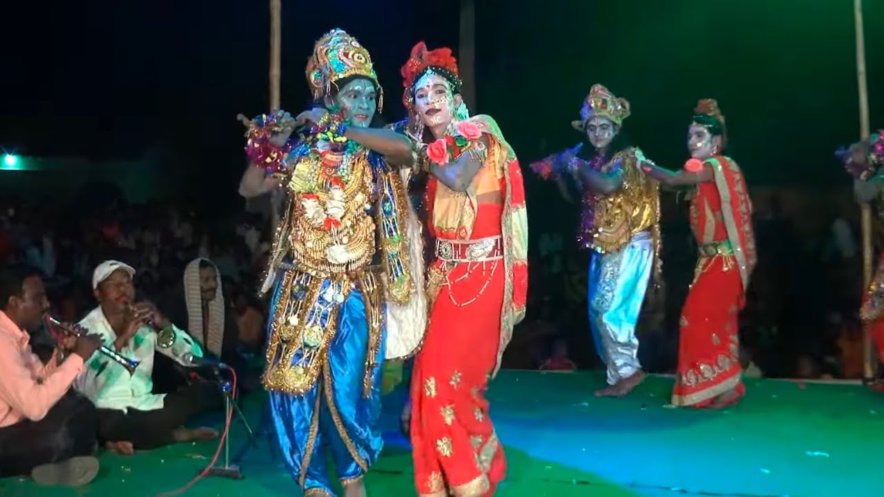 Chhau Dance, Vill+Po-Aruwan, Amit Sardar's Mob-9835814571