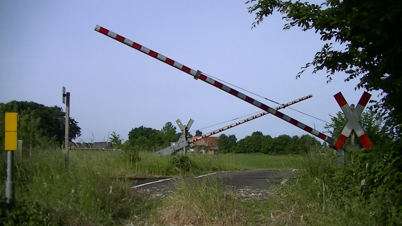 Spoorwegovergang Steinfurt (D) // Railroad crossing // Bahnübergang