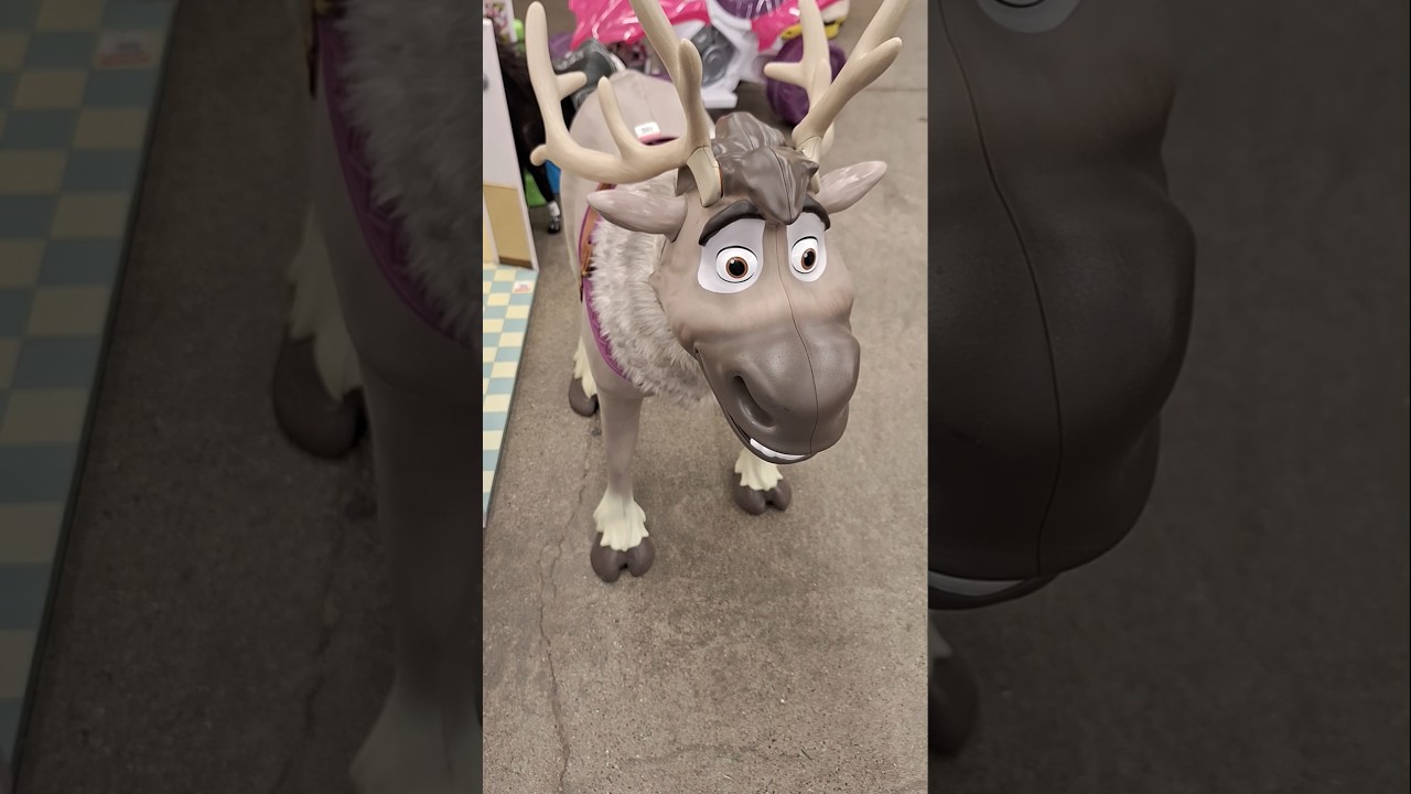 Disney Frozen 2 Playdate Sven Ride On Reindeer collectible toy #goldhunter137