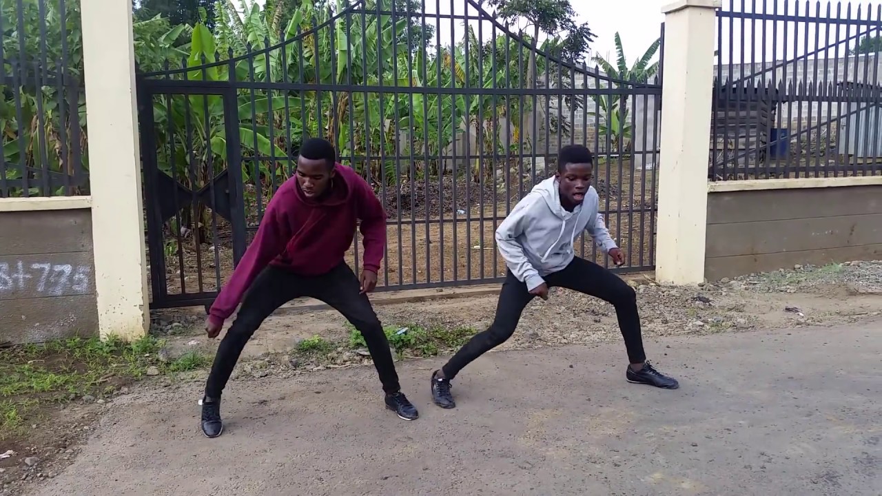 Distruction boyz - Omunye Ft Benny Maverick & Dladla Mshunqisi (official Video)