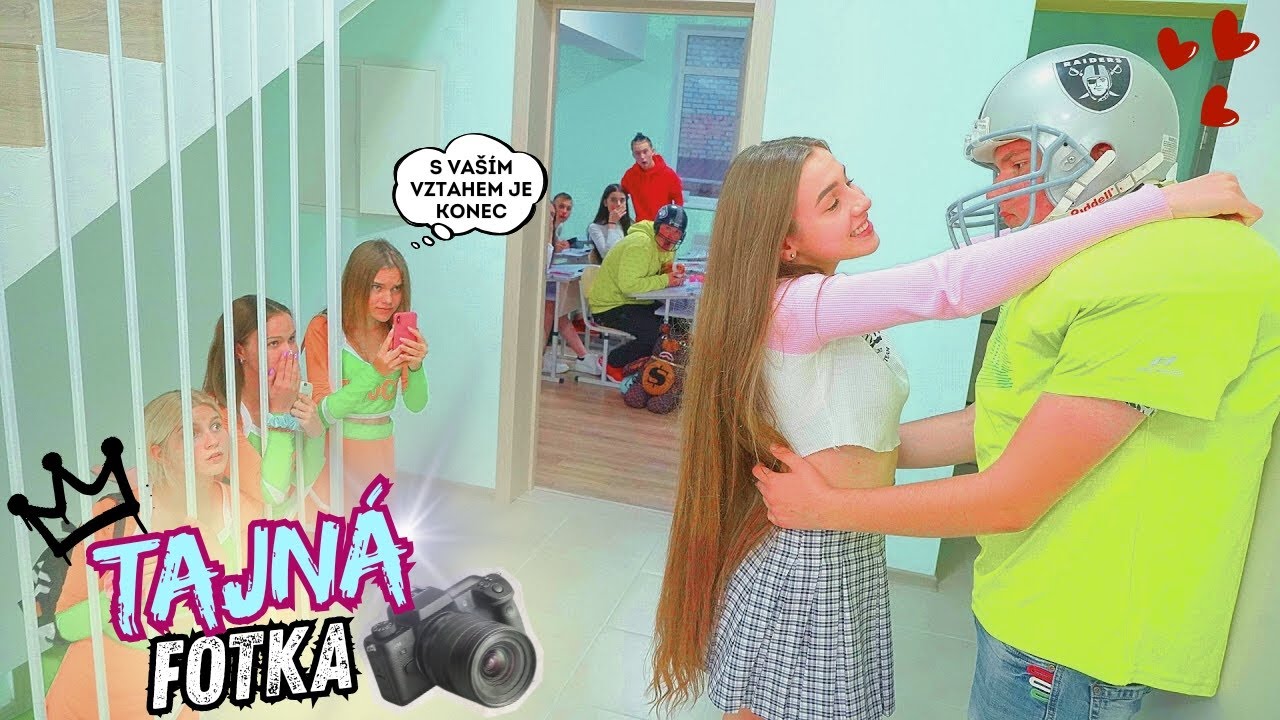 TAJNÁ FOTKA 📸 Došlo k polibku mezi Dianou a Dimou? Školní dobrodružství