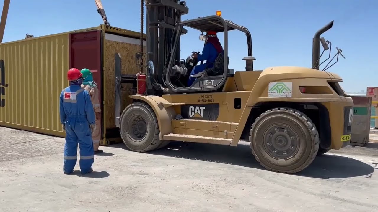 Unloading Container using a Forklift. Different ways shown on this video.
