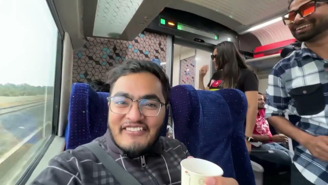 Nagpur Bilaspur Vande Bharat Express First Day Journey | IRCTC Food Review 🤤