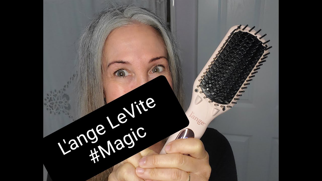 Le Vite Straightening Brush by L'ange | Easy to Use! | Unboxing and First Use | KimTownselYouTube
