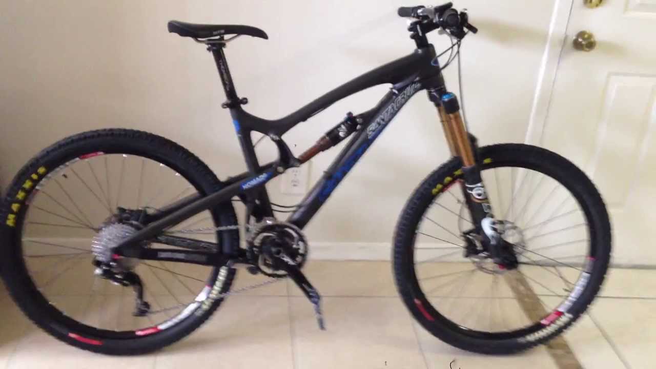 Santa Cruz Nomad Carbon 1 Year Later Review
