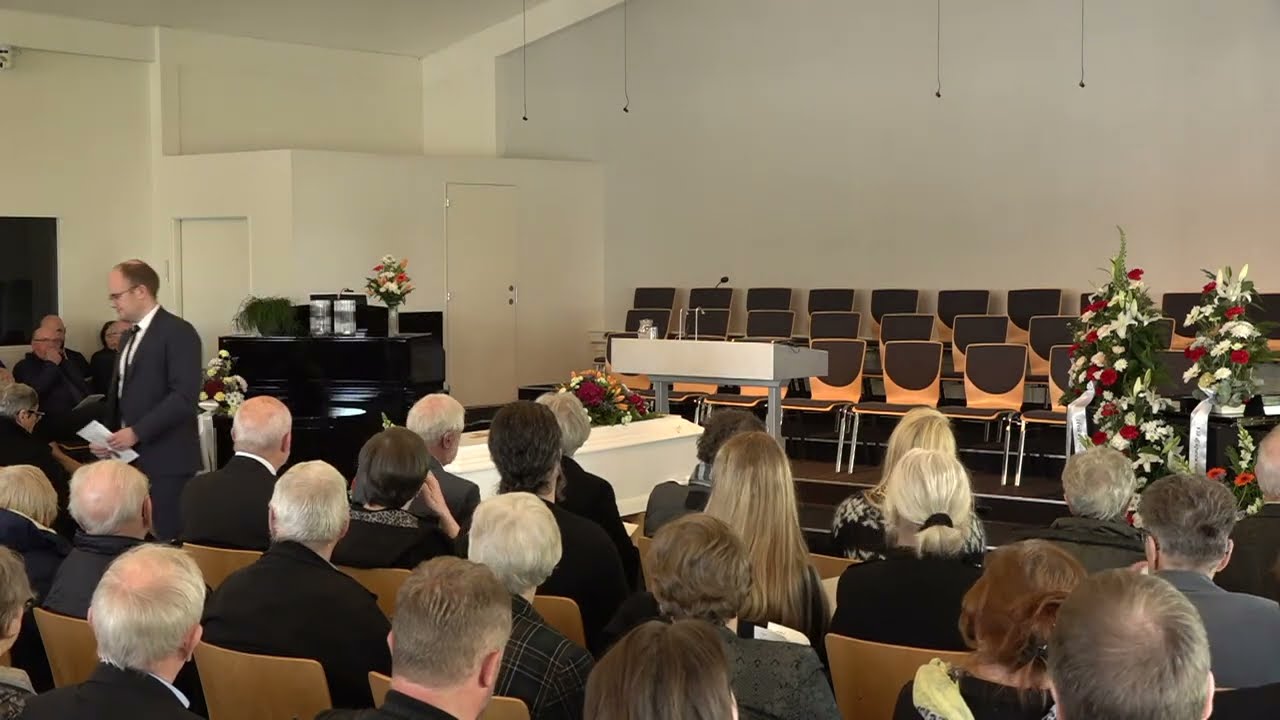 Jarðarferð (Funeral) hjá Jóannes Thomsen - 01/06/23
