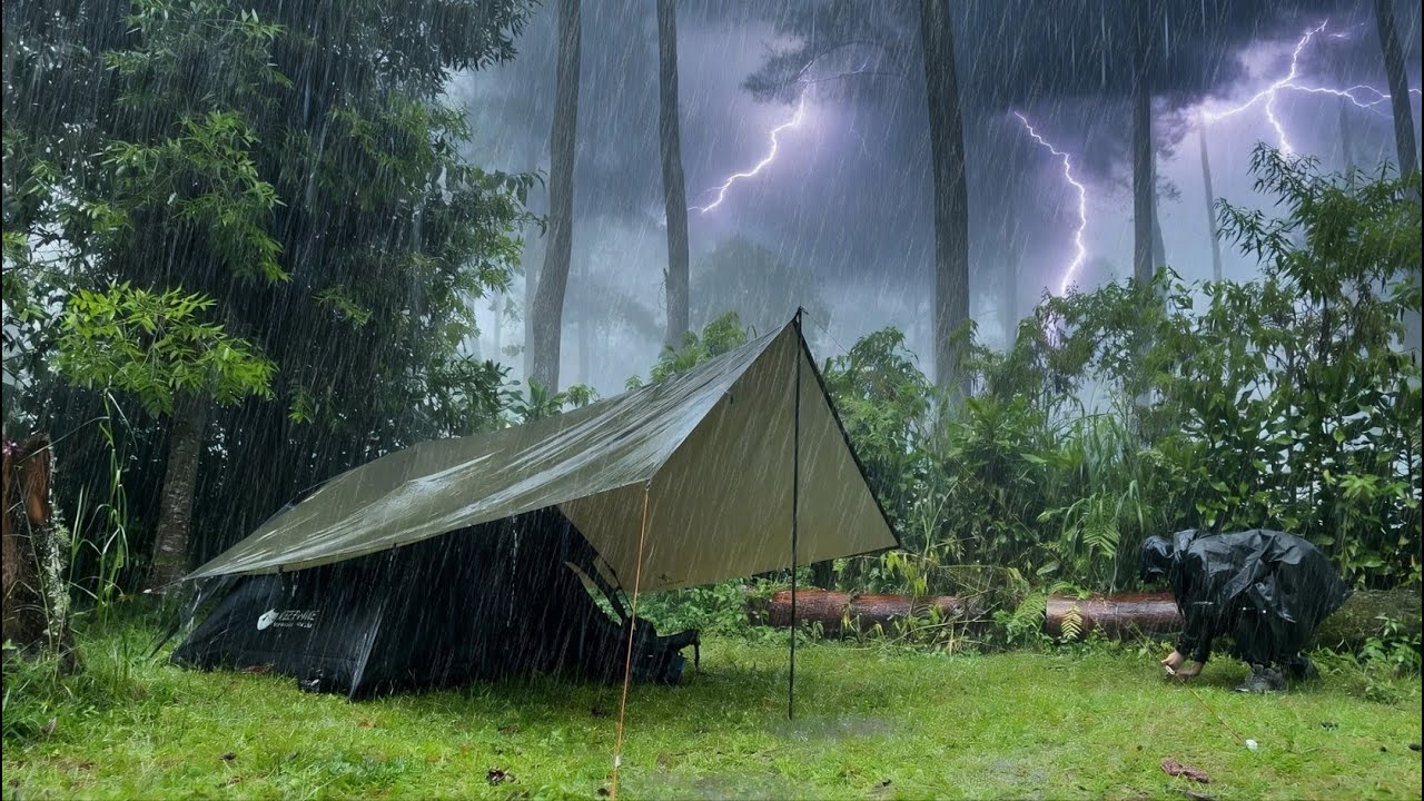 THE WORST RAIN STORM I'VE EVER EXPERIENCED‼️ SOLO CAMPING IN HEAVY RAIN AND THUNDER