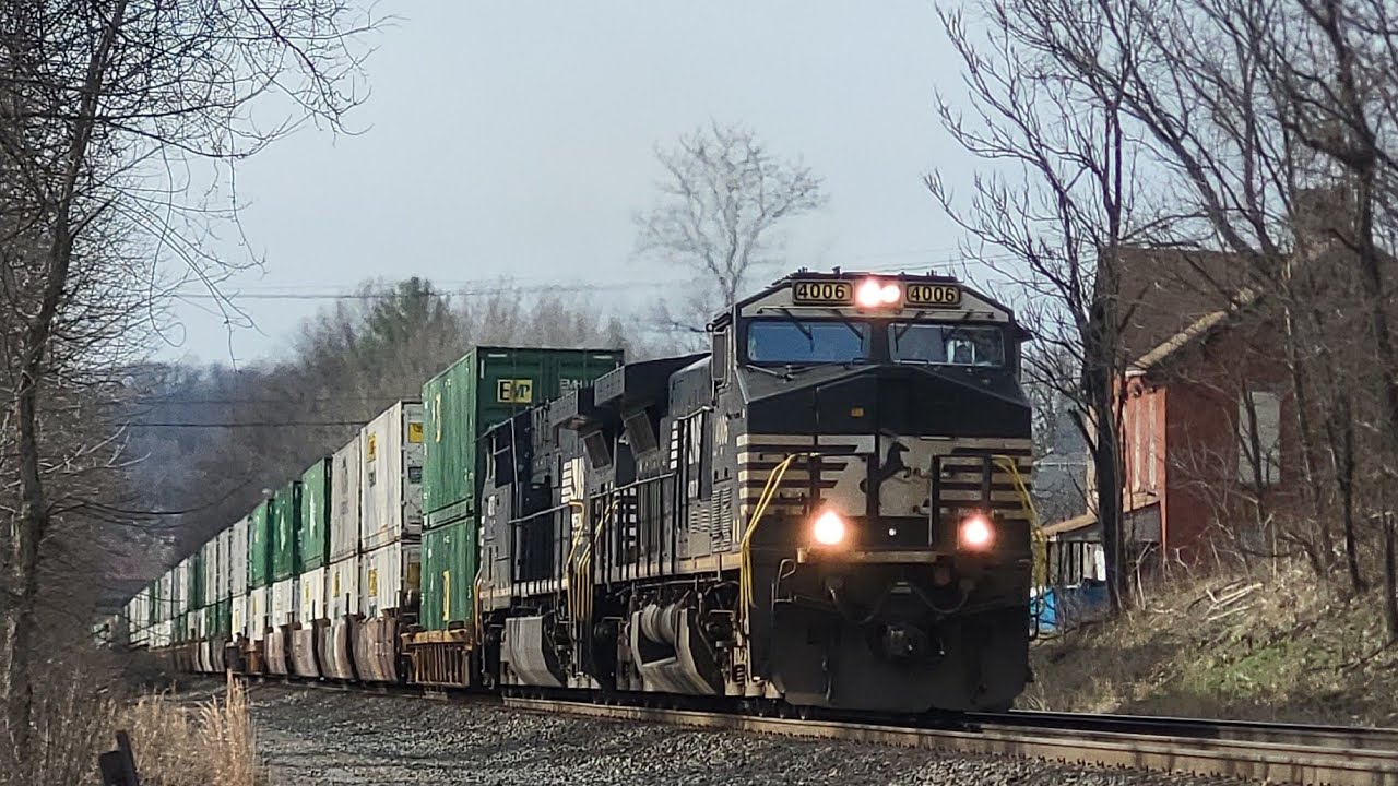 NS 4006 Leads (260?) Through Grapeville, PA | 3-15-2026