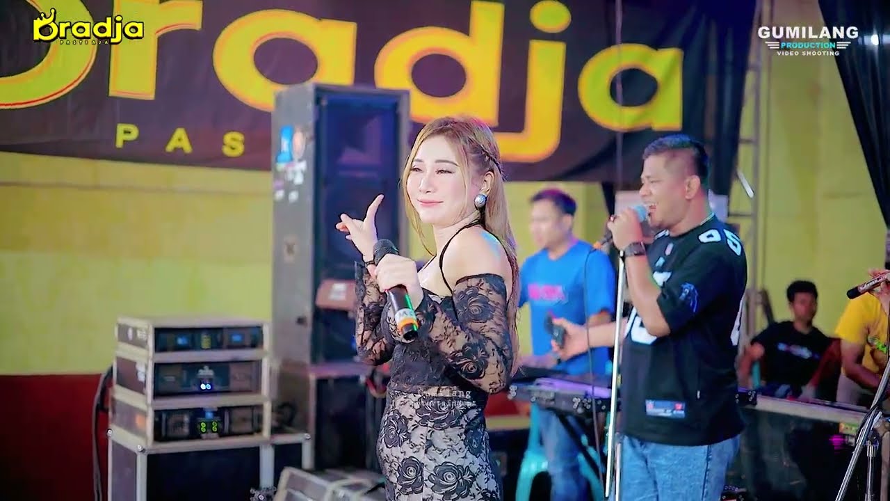 KUMBANG KUMBANG EVIS RENATA - DRADJA PASTI AJA - PARTY CHARLOS TEAM - GEDUNG TROSO