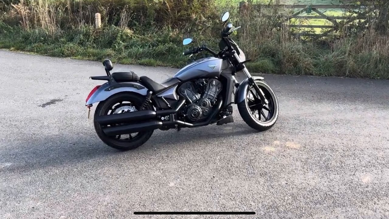 Victory Octane MY 16 - Walkaround / Review