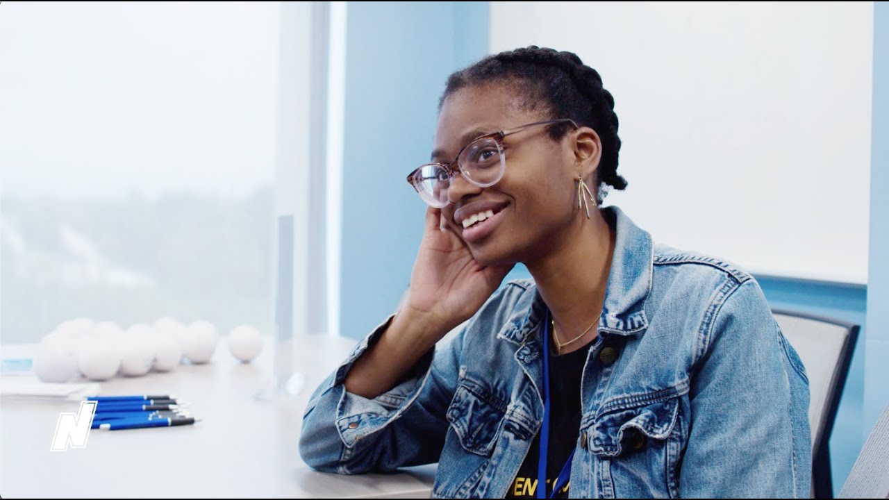 Meet Joanne! Social Work major at Chicago's Northeastern Illinois University