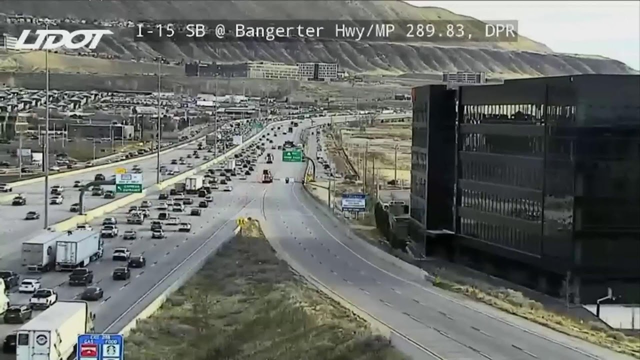 STREAMING: Southbound I-15 closed at Bangerter Highway in Draper after police incident.