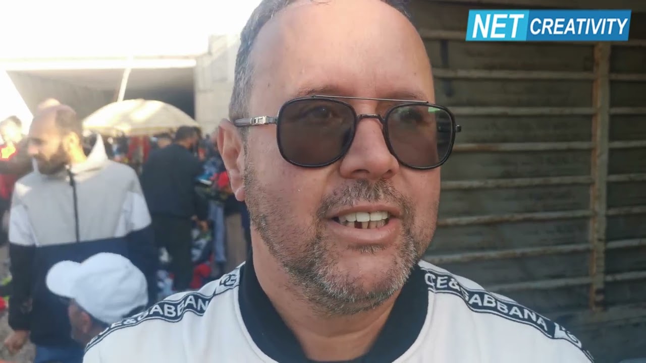 خبير عنابي قديم في بيع سمك الزينة يعطي معلومات قيمة مع الصحافي بوكردين رضا
