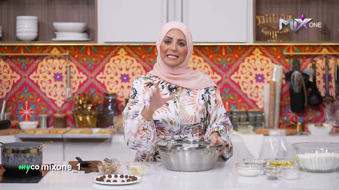 طريقة عمل كحك العيد مع شيف سارة عبد السلام