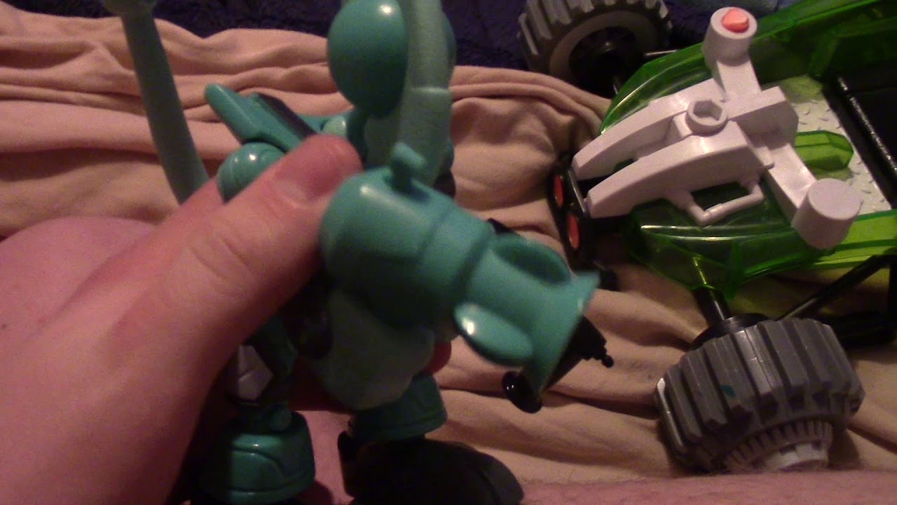 Planet Heroes figure review